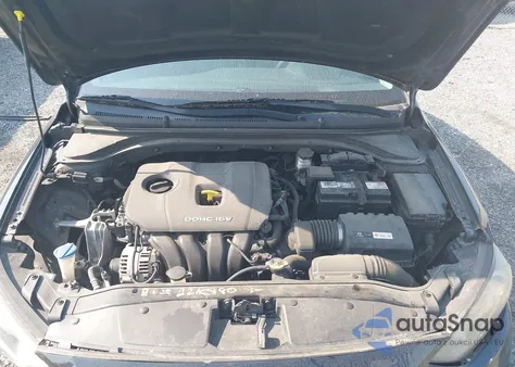 2017 Hyundai Elantra Se z USA, uszkodzony, nr VIN 5NPD84LF1HH010049